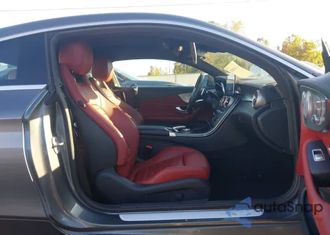 2017 Mercedes-Benz C 300 4Matic из США, поврежденный, VIN WDDWJ4KB7HF236771